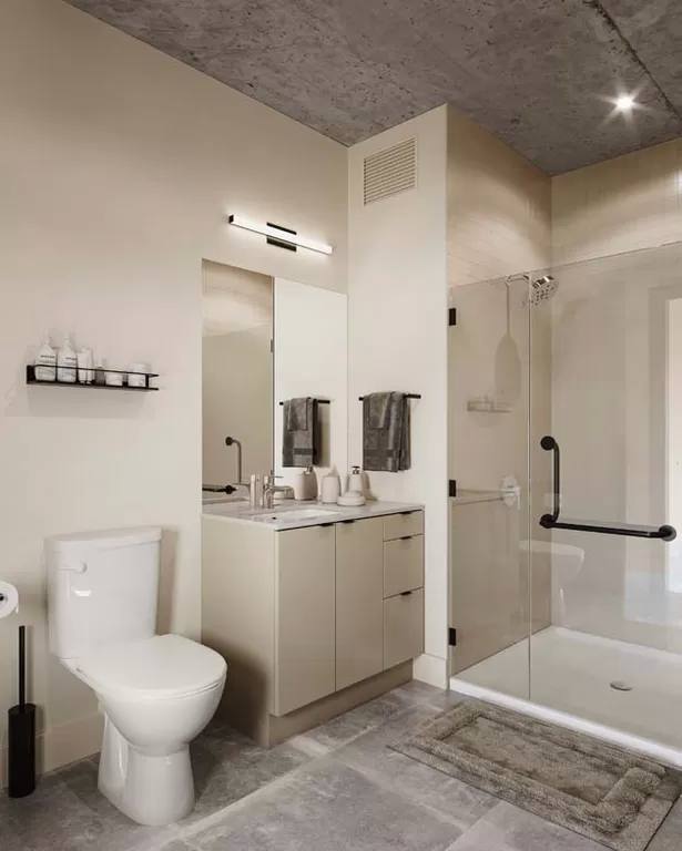 Apartment for rent at 210 N Aberdeen St, Chicago, IL 60607