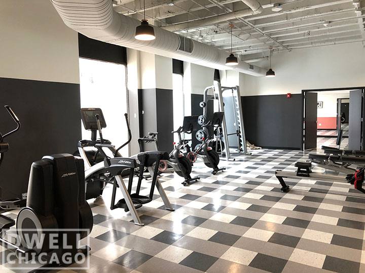 Apartment for rent at 5200 N Sheridan Rd, Chicago, IL 60640