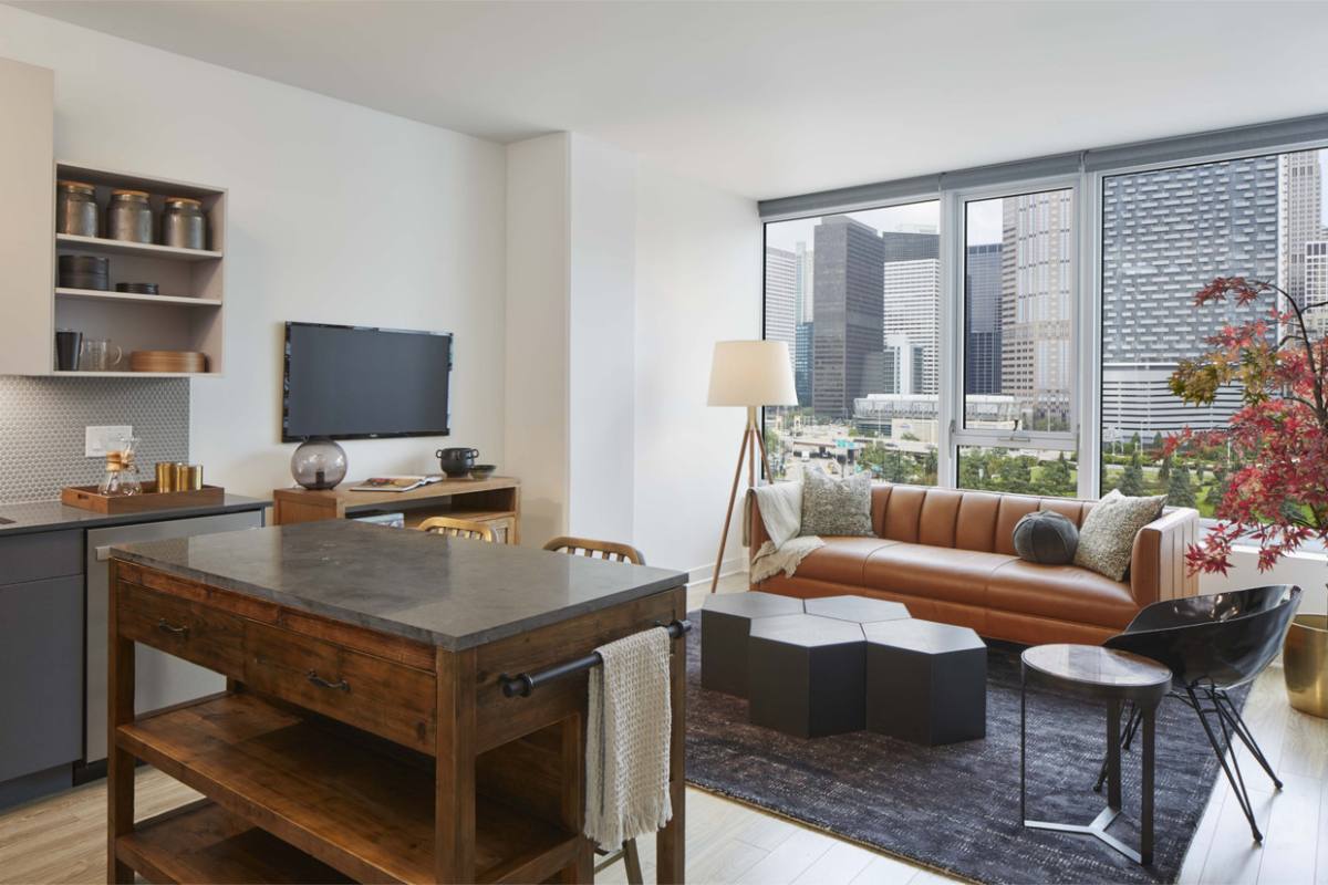 Apartment for rent at 720 S Wells St, Chicago, IL 60605
