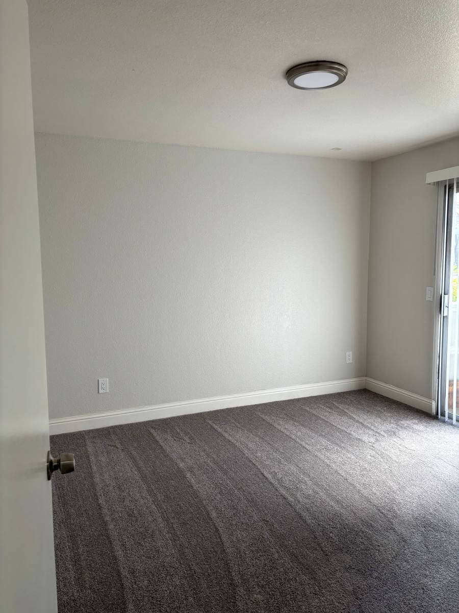 Apartment for rent at 404 W Cross St, Woodland, CA 95695