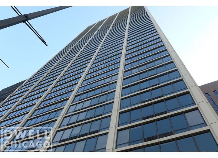 Apartment for rent at 233 E Wacker Dr, Chicago, IL 60601