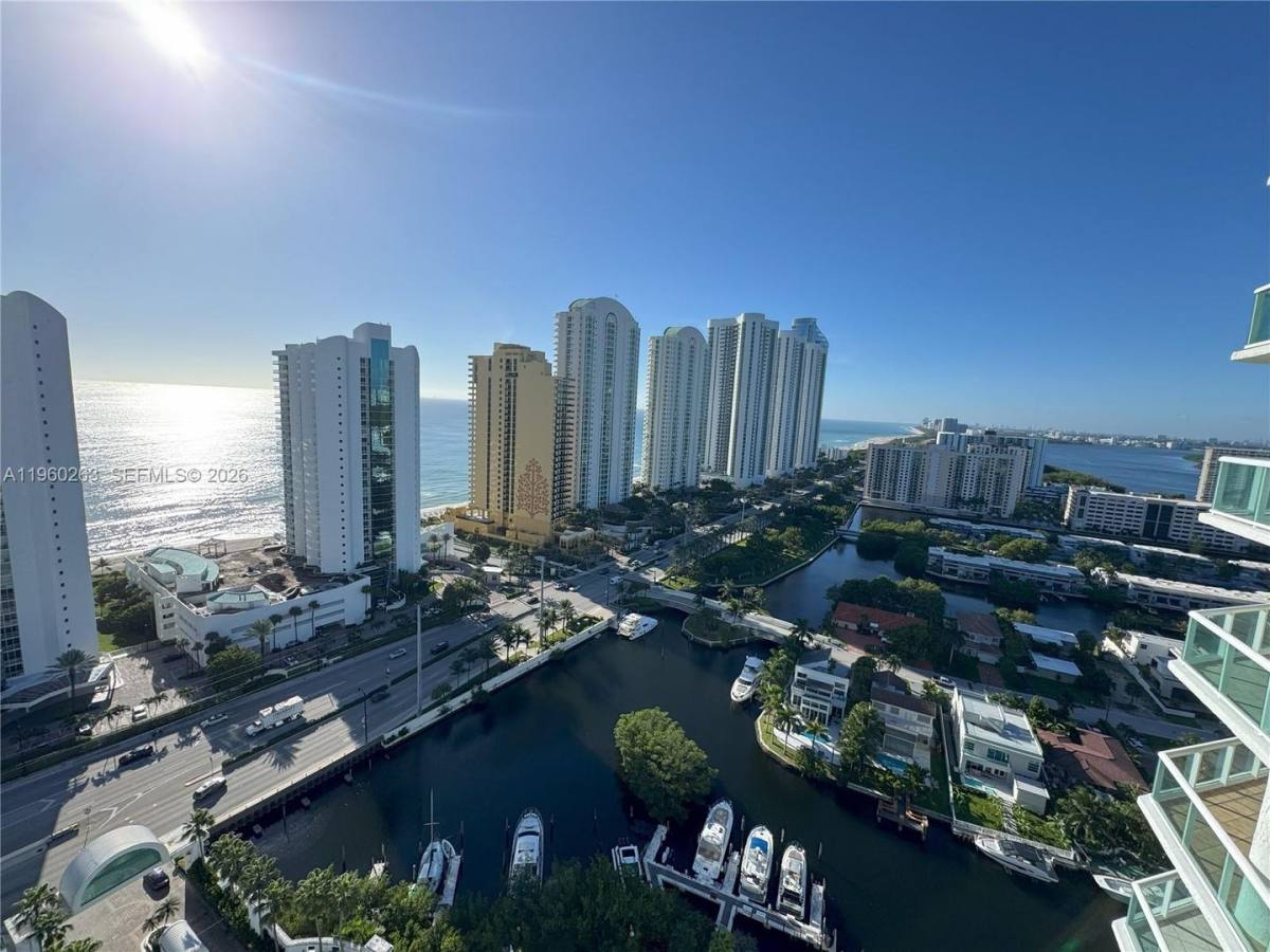 House for rent at 16400 Collins Ave, North Miami Beach, FL 33160