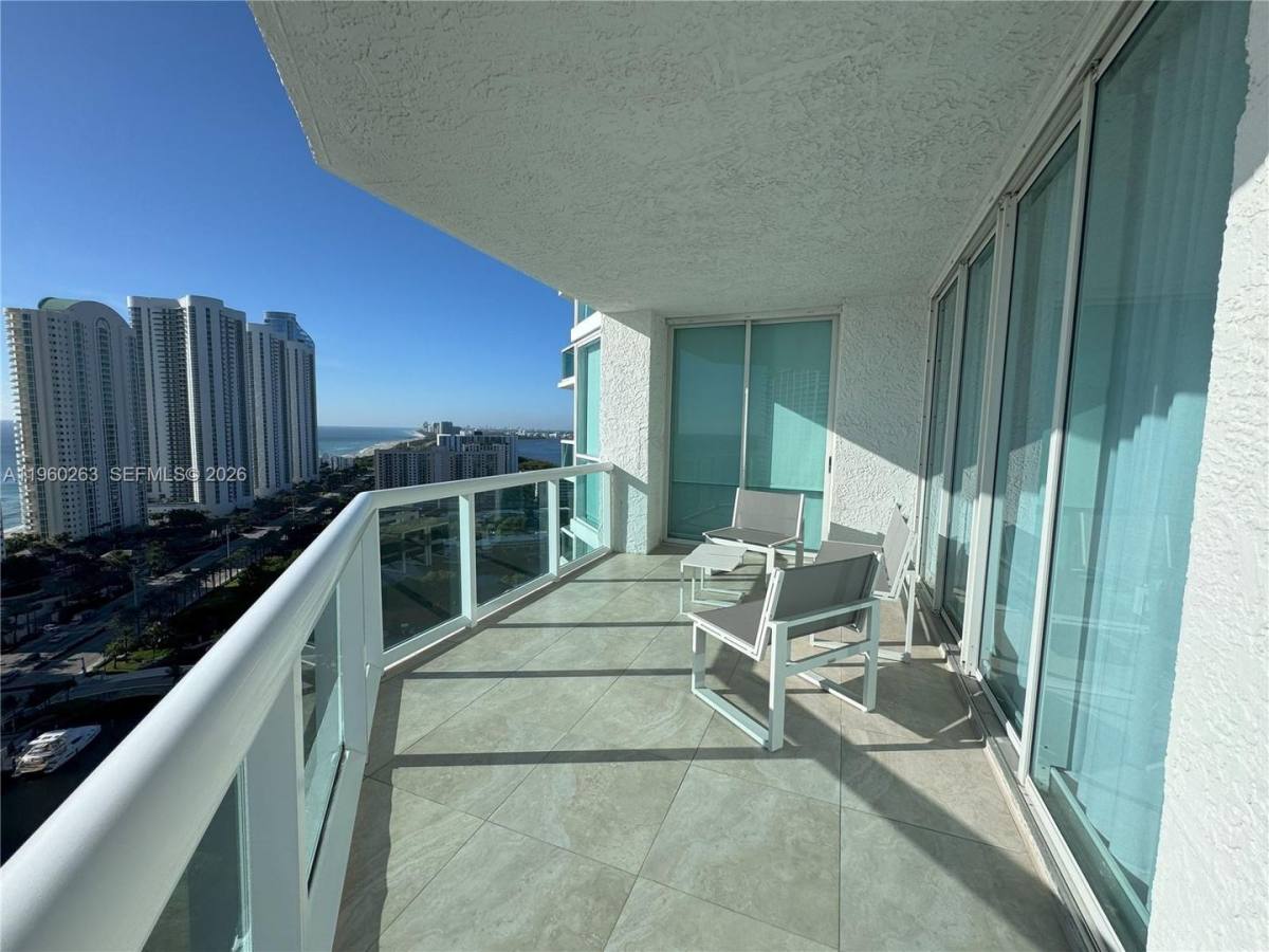 House for rent at 16400 Collins Ave, North Miami Beach, FL 33160