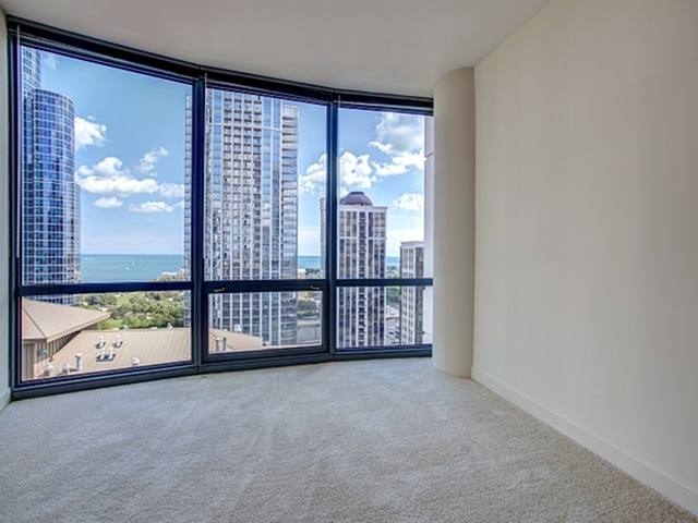 Apartment for rent at 1255 S Michigan Ave, Chicago, IL 60605