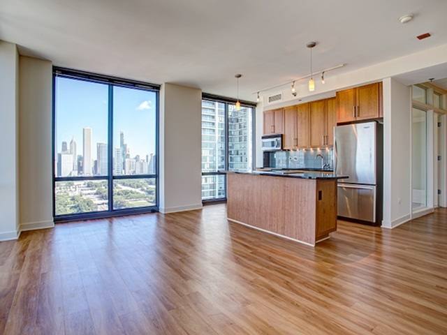 Apartment for rent at 1255 S Michigan Ave, Chicago, IL 60605