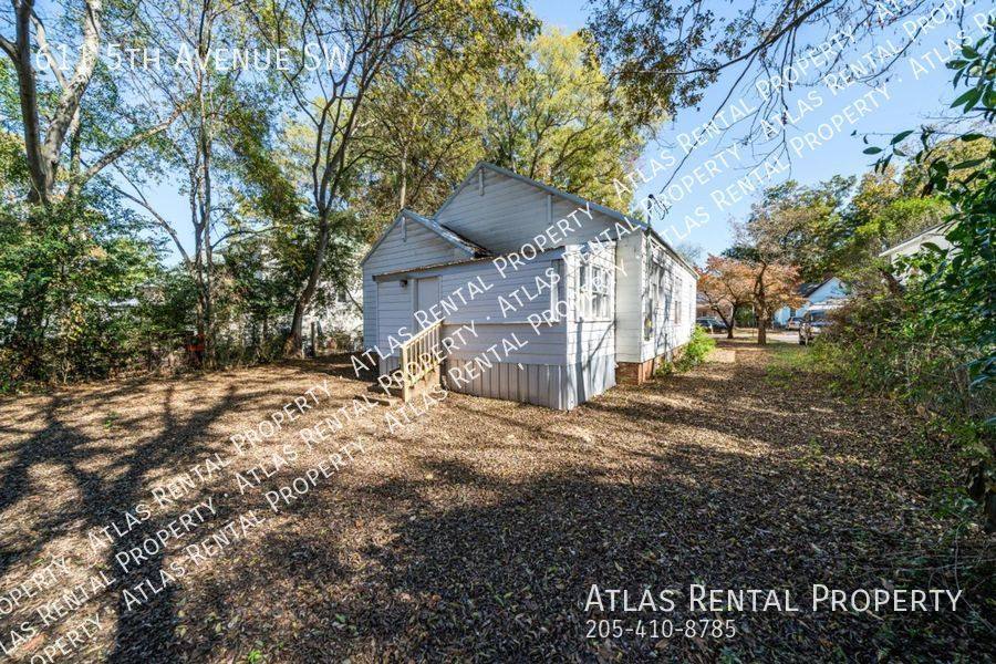 House for rent at 611 5th Ave SW, Decatur, AL 35601
