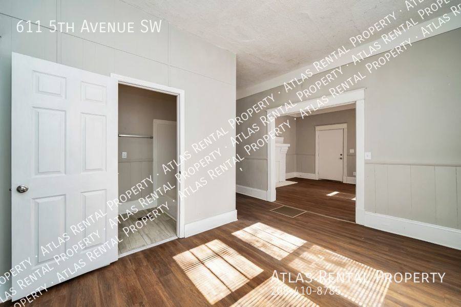 House for rent at 611 5th Ave SW, Decatur, AL 35601