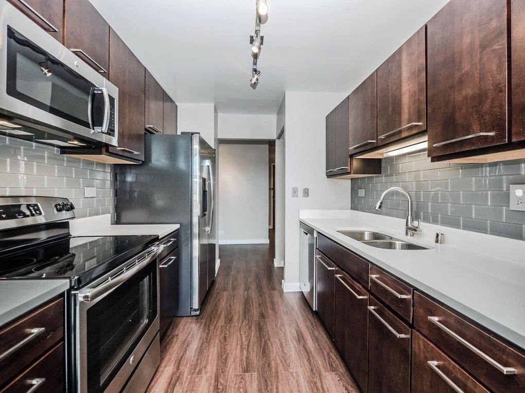 Apartment for rent at 420 E Ohio, Chicago, IL 60611