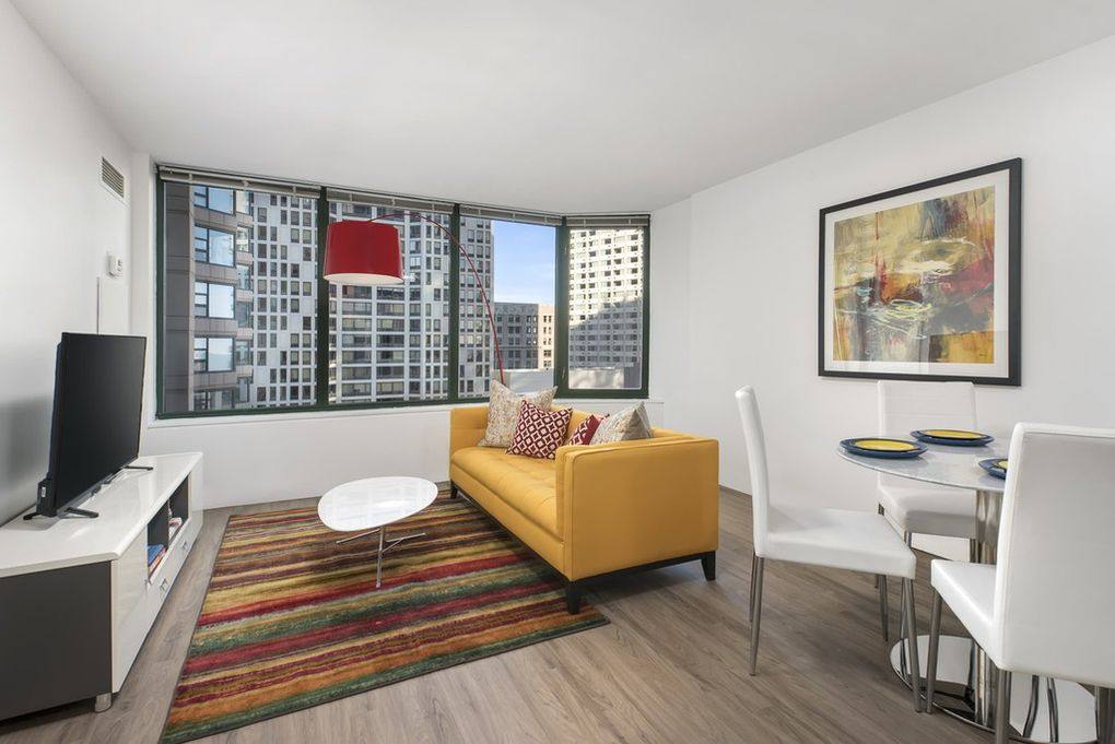 Apartment for rent at 420 E Ohio, Chicago, IL 60611