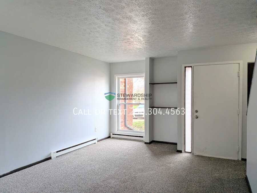 Townhouse for rent at 311 Engadine Court SW #D6, Sugarcreek, OH 44681