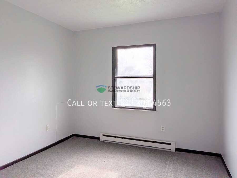 Townhouse for rent at 311 Engadine Court SW #D6, Sugarcreek, OH 44681