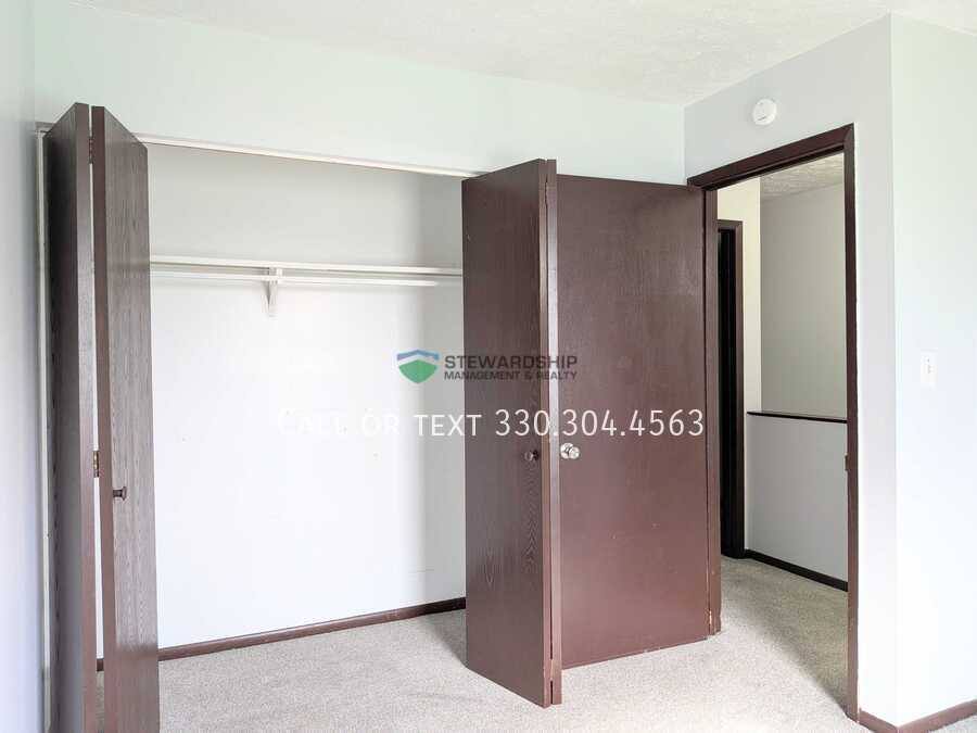 Townhouse for rent at 311 Engadine Court SW #D6, Sugarcreek, OH 44681