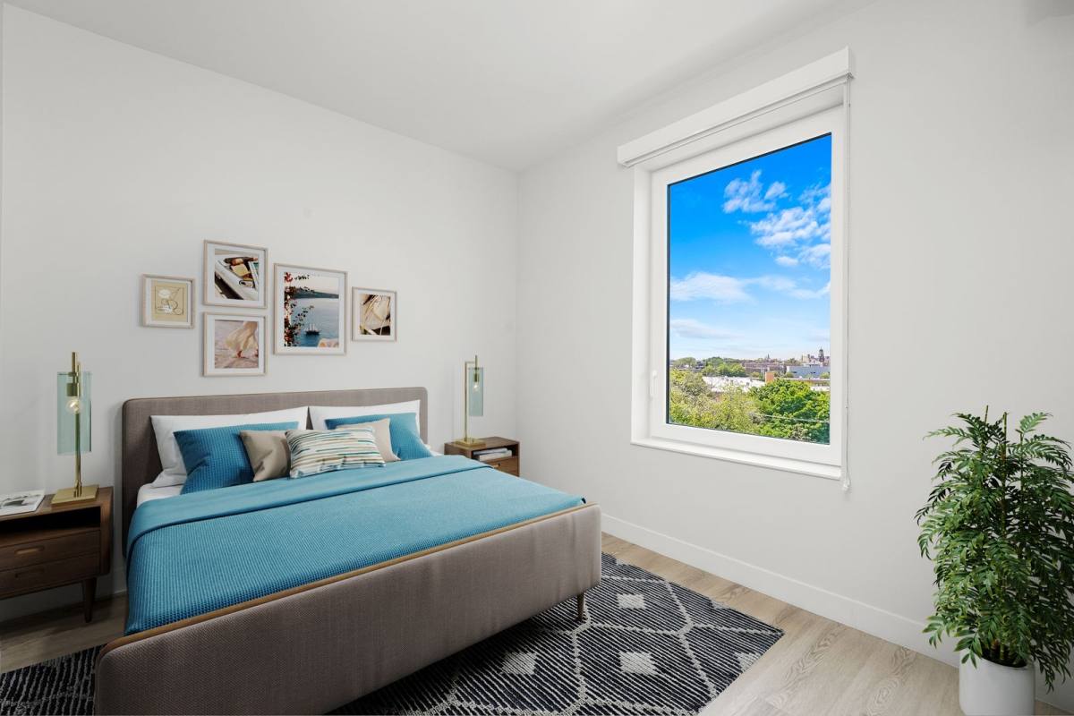 Apartment for rent at 641 N Ogden Ave, Chicago, IL 60642