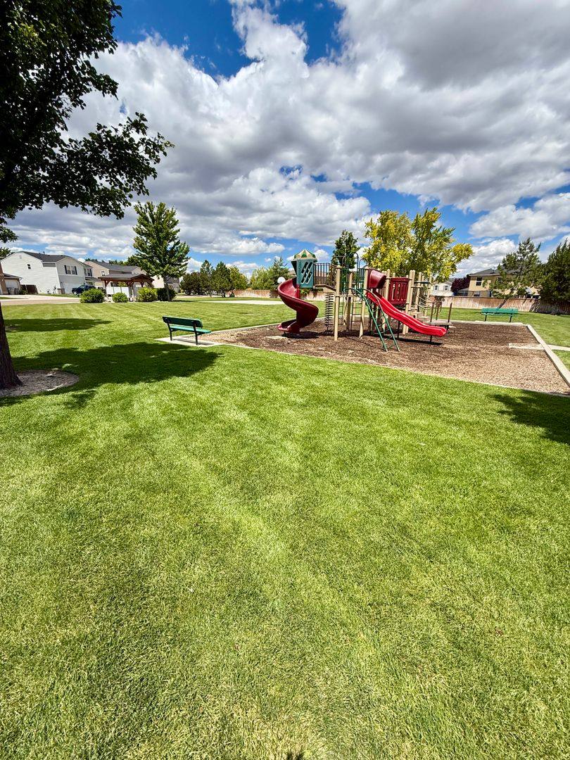 House for rent at 14103 Pearl Pointe Dr, Caldwell, ID 83607
