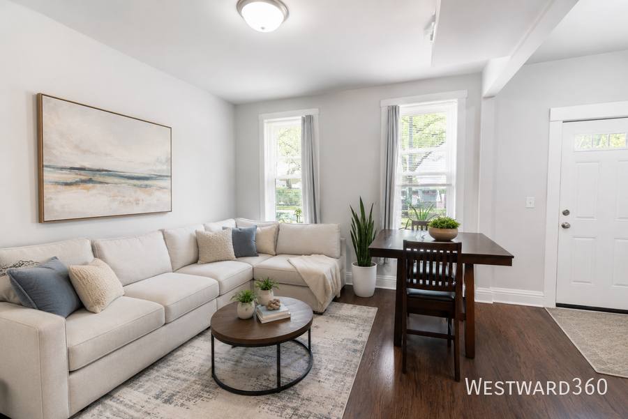 3363 S Racine Ave #1F, Chicago, IL 60608 - Apartment for Rent