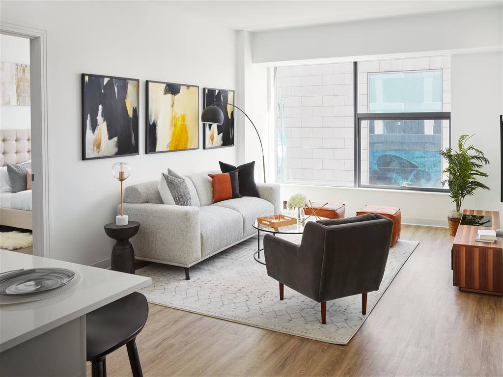 Apartment for rent at 808 W Van Buren St, Chicago, IL 60607