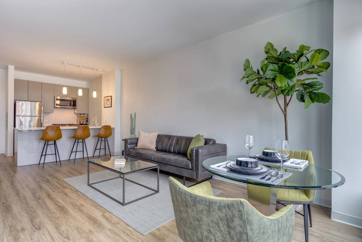 Apartment for rent at 808 W Van Buren St, Chicago, IL 60607
