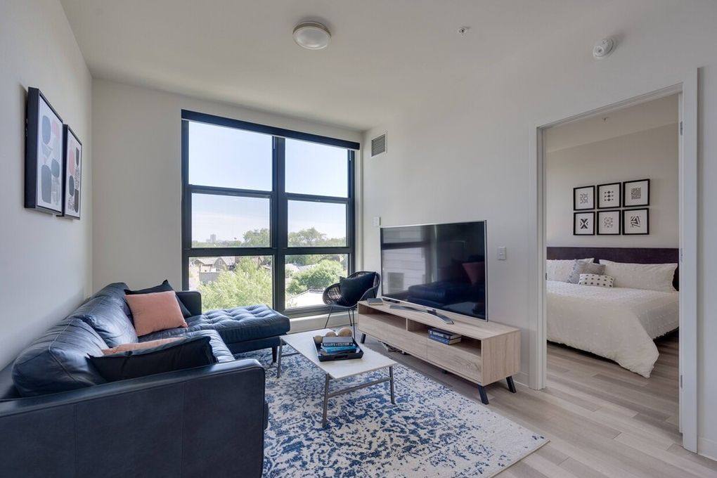 Apartment for rent at 2211 N Milwaukee Ave, Chicago, IL 60647