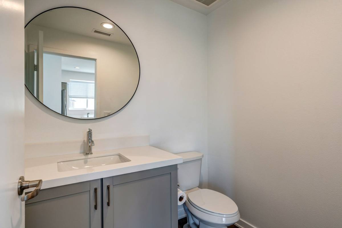 Condo for rent at 1276 E Santa Clara St, Ventura, CA 93001