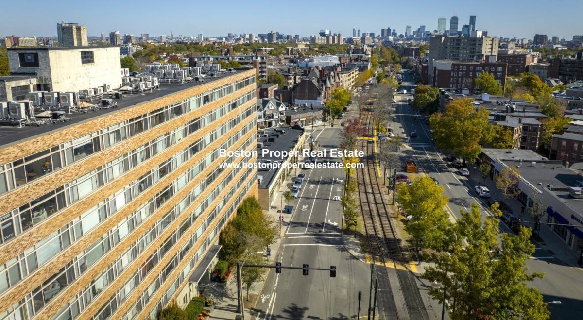 Apartment for rent at 1440 Beacon St, Brookline, MA 02446