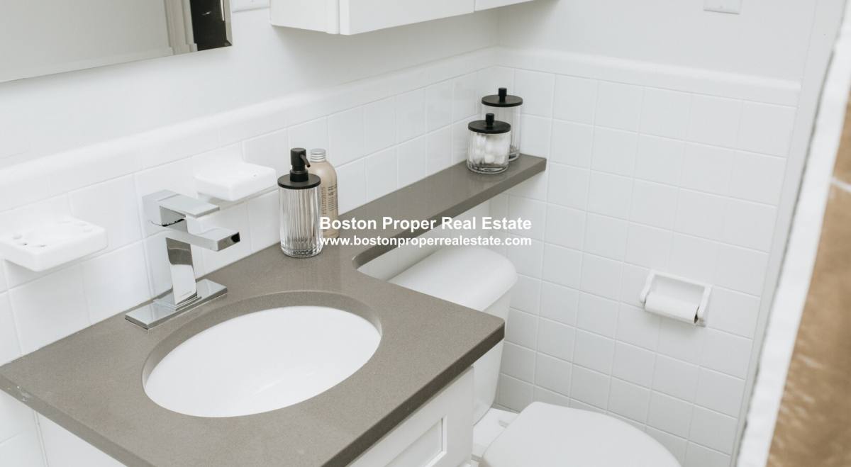 Apartment for rent at 1440 Beacon St, Brookline, MA 02446