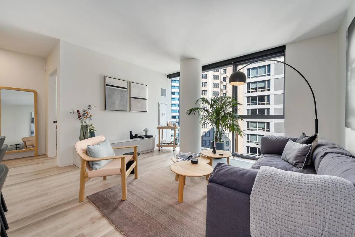 Apartment for rent at 88 E Wacker Place, Chicago, IL 60601