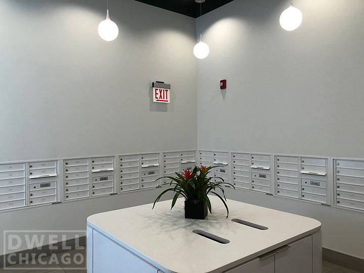 Apartment for rent at 734 W Sheridan Rd, Chicago, IL 60613