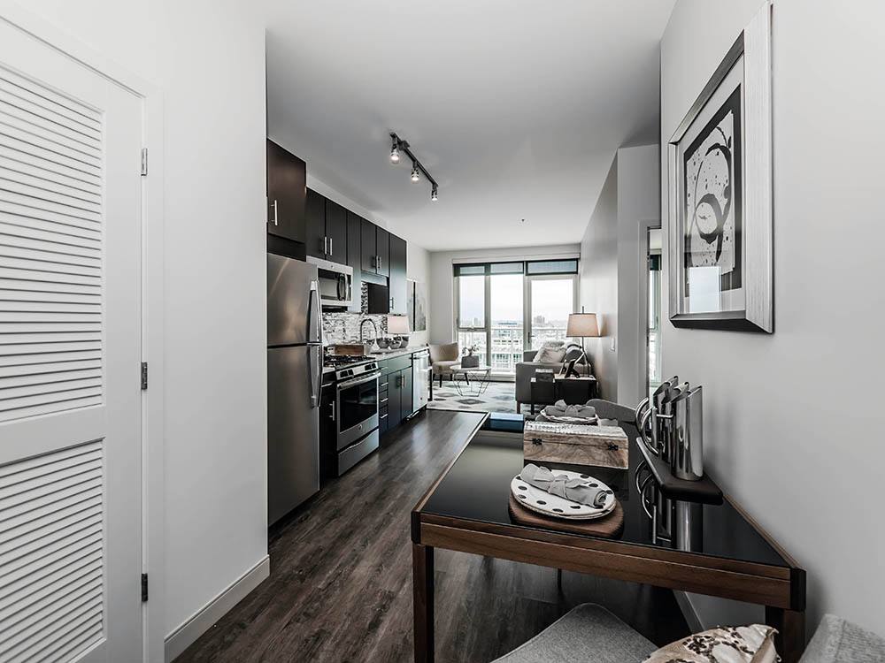 Apartment for rent at 11 S Green St, Chicago, IL 60607