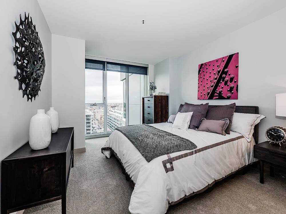 Apartment for rent at 11 S Green St, Chicago, IL 60607