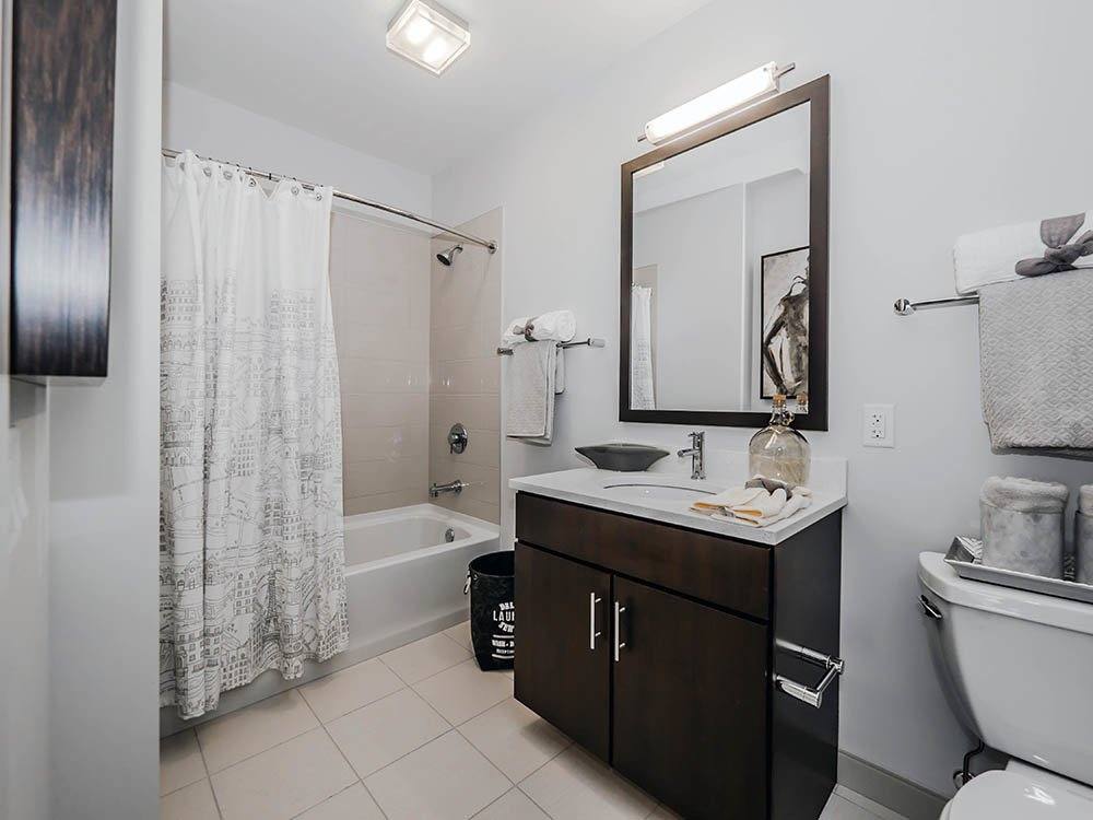 Apartment for rent at 11 S Green St, Chicago, IL 60607