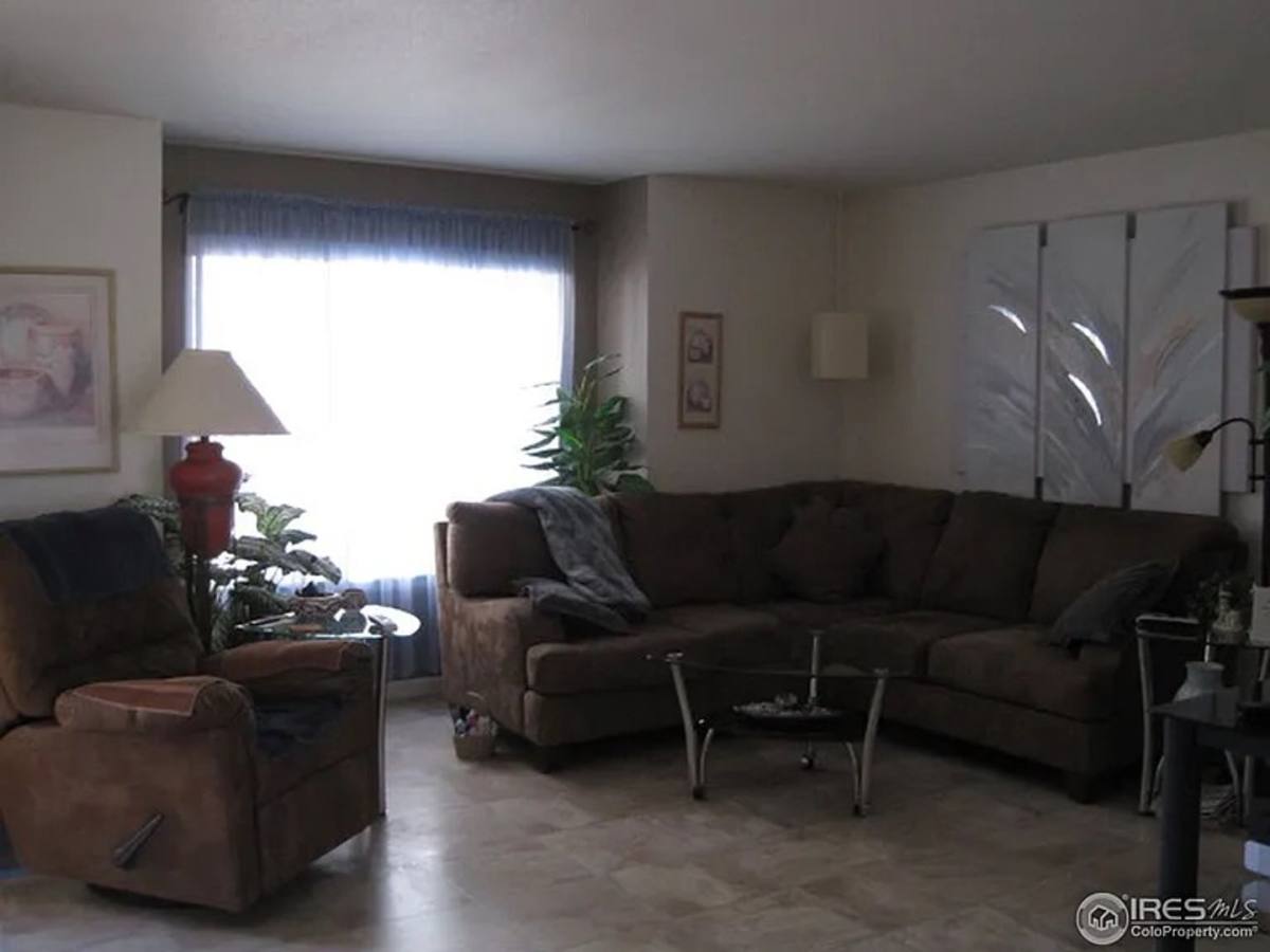 Townhouse for rent at 990 Monroe Ave, Loveland, CO 80537
