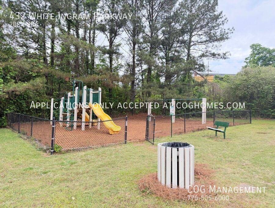 Townhouse for rent at 432 White Ingram Parkway, Dallas, GA 30132