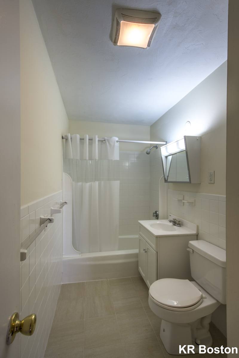 Apartment for rent at 75 Gardner St, Allston, MA 02134