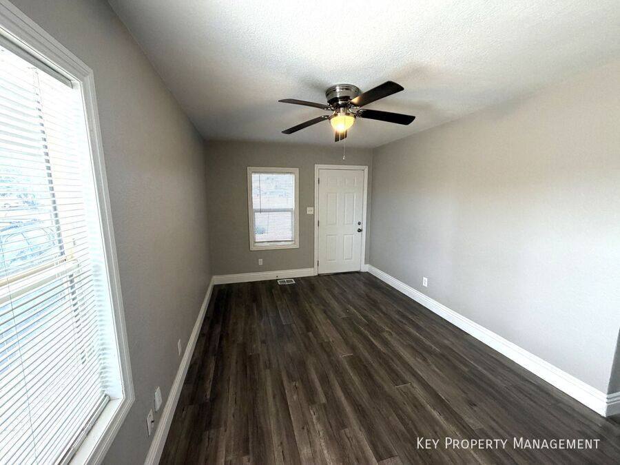 Apartment for rent at 5930 Dodd St #B, Las Vegas, NV 89122