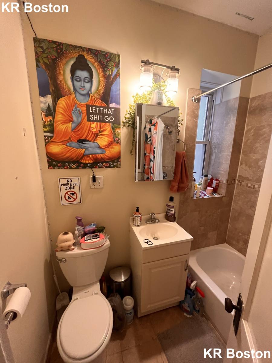 Apartment for rent at 1193 Commonwealth Ave, Allston, MA 02134