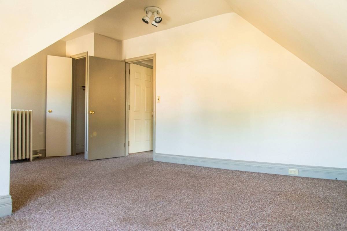 Apartment for rent at 15-17 N 15th Ave E, Duluth, MN 55805
