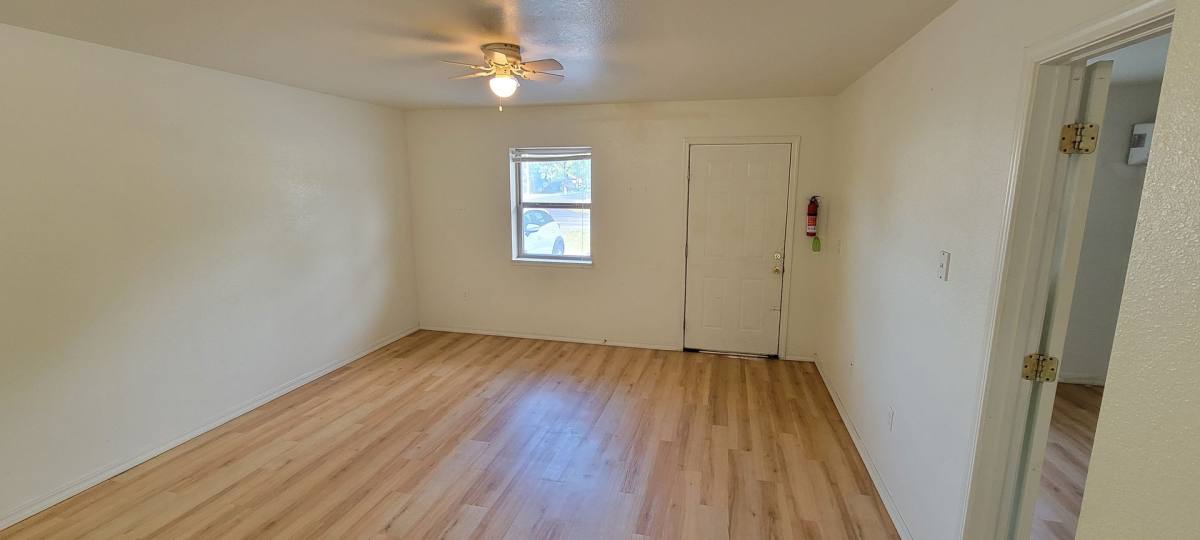 Apartment for rent at 575 Heber Springs Rd, Batesville, AR 72501