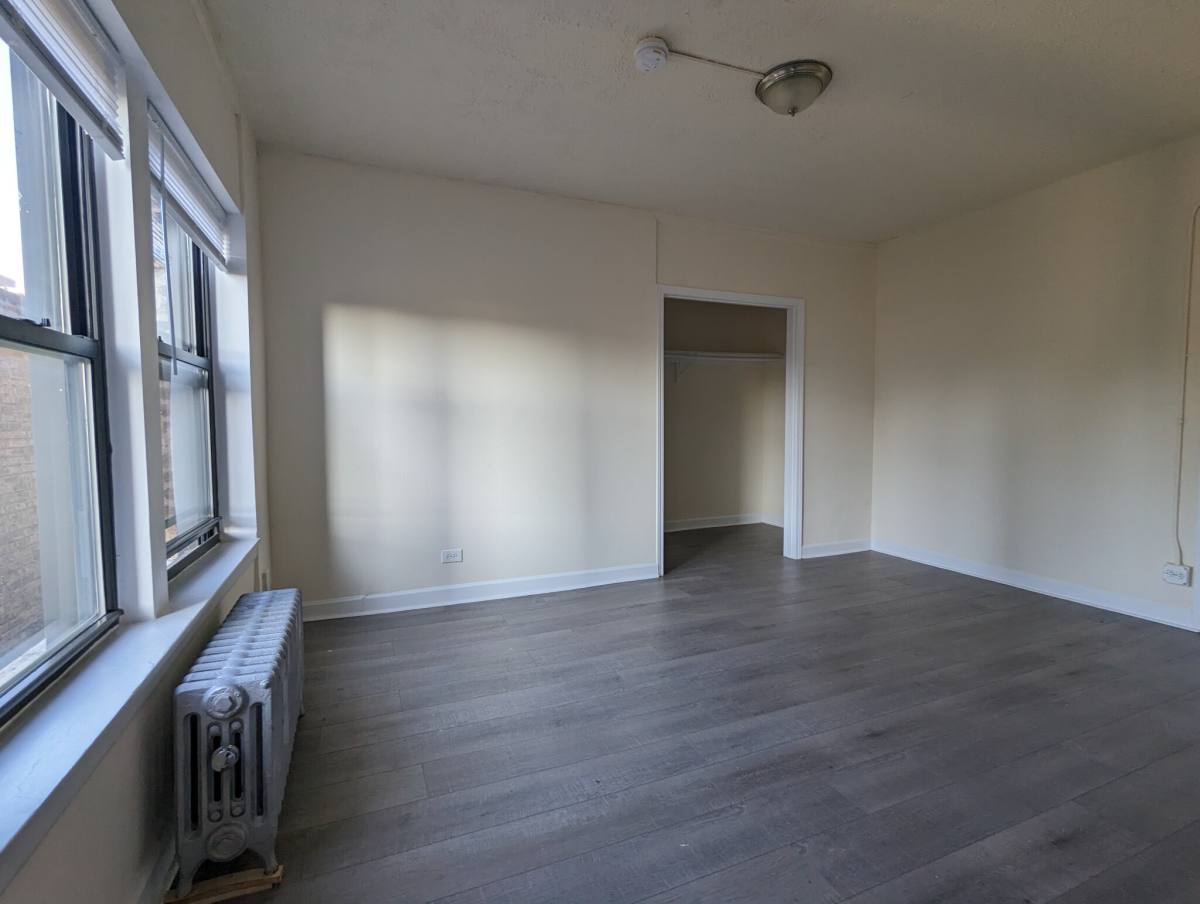 House for rent at 5417 N Kenmore, Chicago, IL 60640