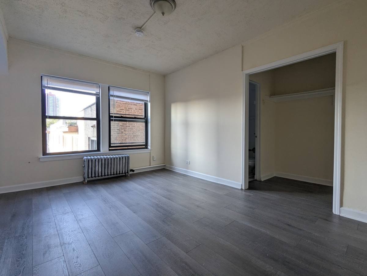 House for rent at 5417 N Kenmore, Chicago, IL 60640
