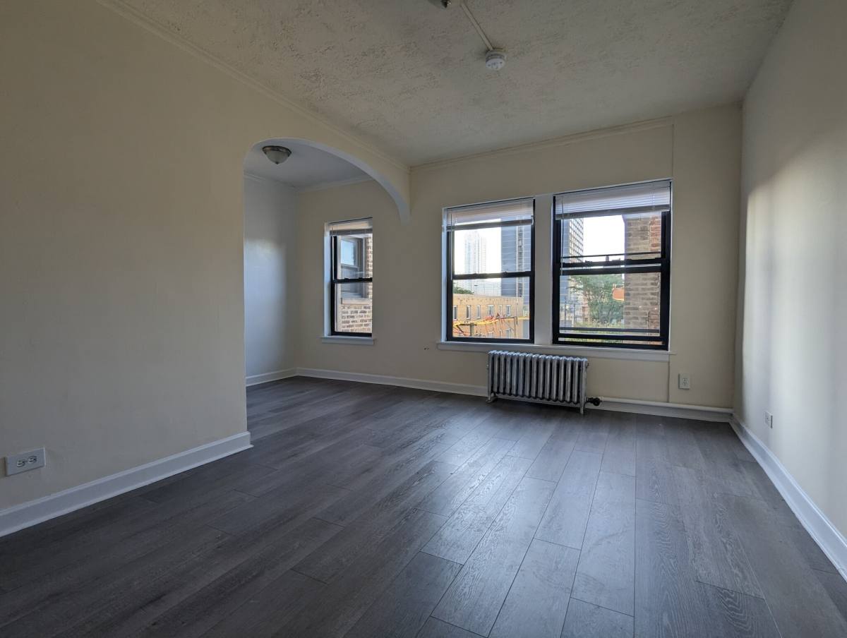 House for rent at 5417 N Kenmore, Chicago, IL 60640