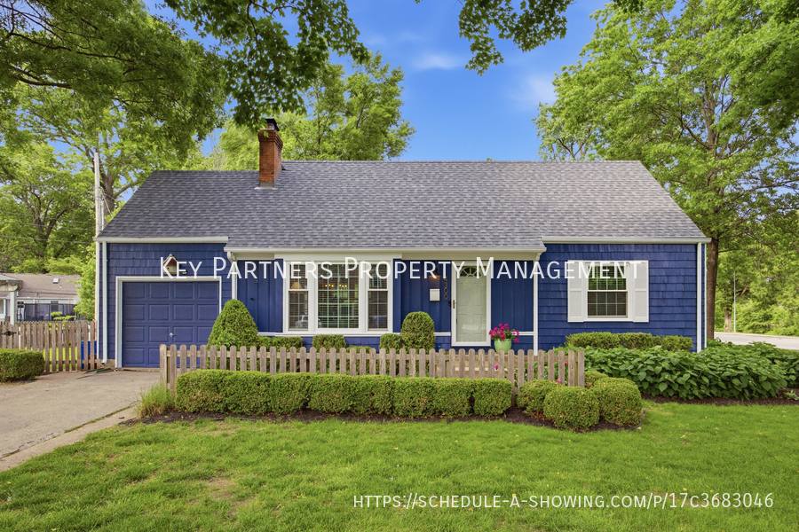 House for rent at 4300 W 71st Terrace, Prairie Village, KS 66208