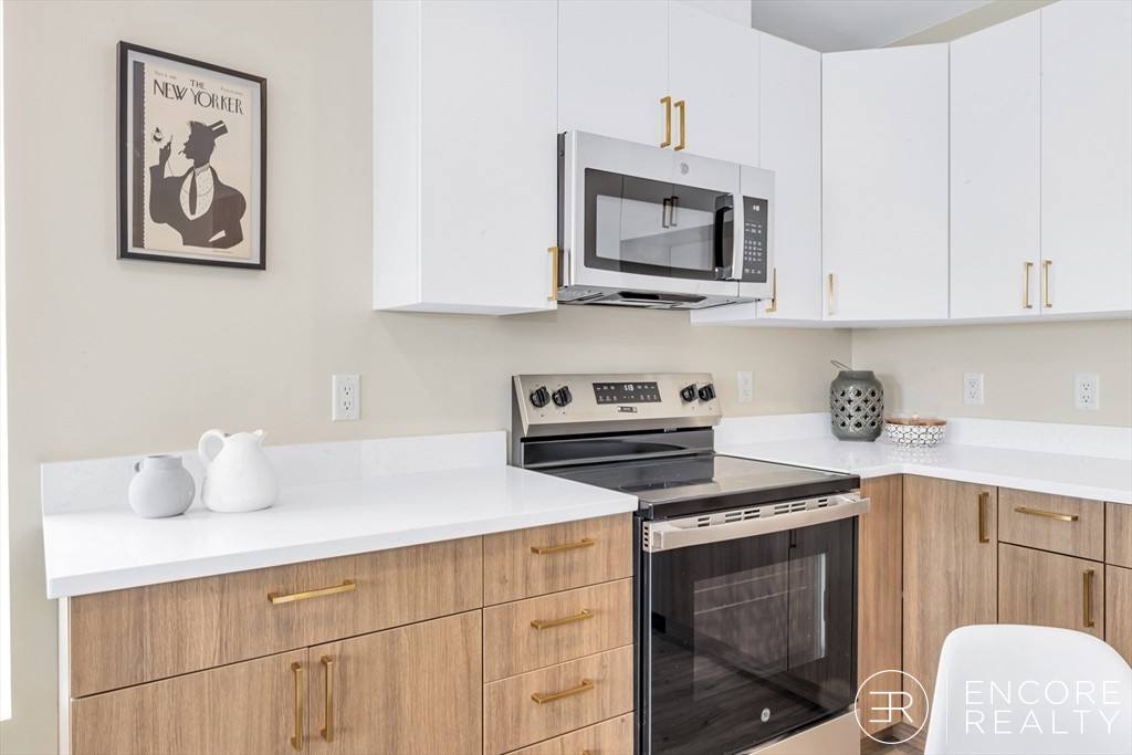 Apartment for rent at 375 Cummins Highway, Roslindale, MA 02131