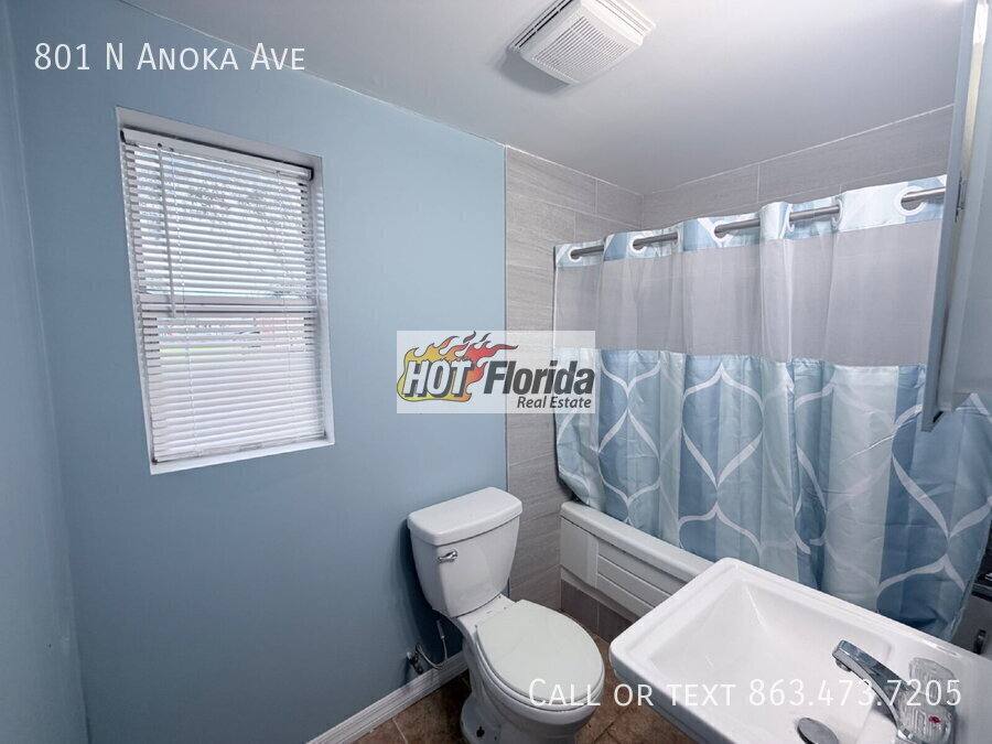 House for rent at 801 N Anoka Ave, Avon Park, FL 33825