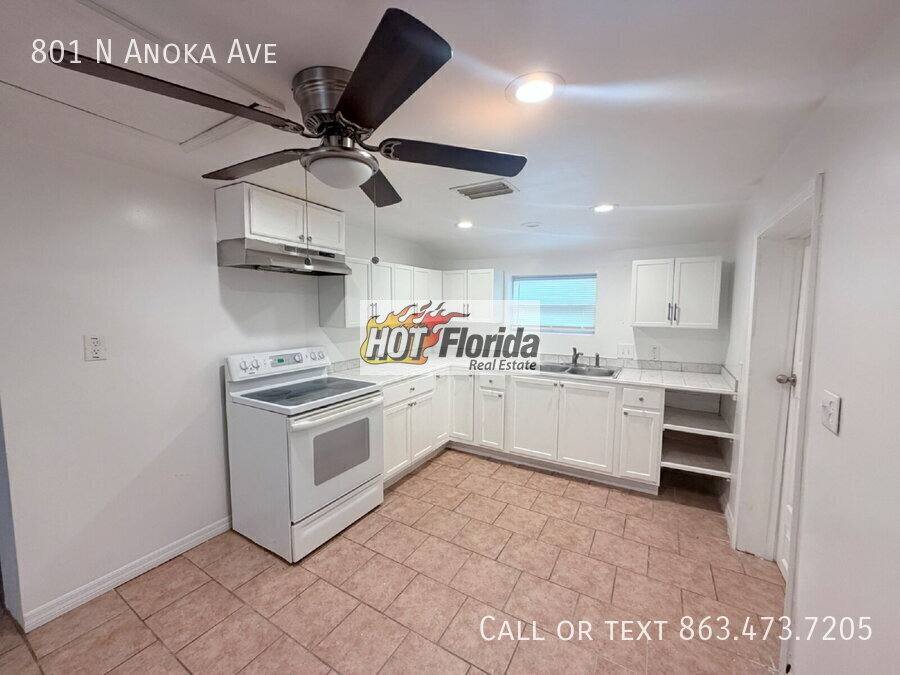 House for rent at 801 N Anoka Ave, Avon Park, FL 33825