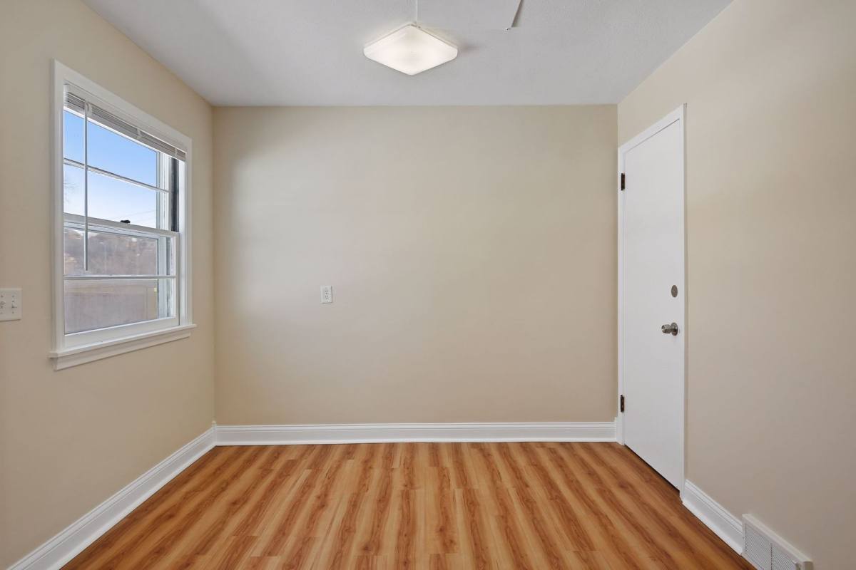 Apartment for rent at 625 - 627 Penn Ave S, Minneapolis, MN 55405