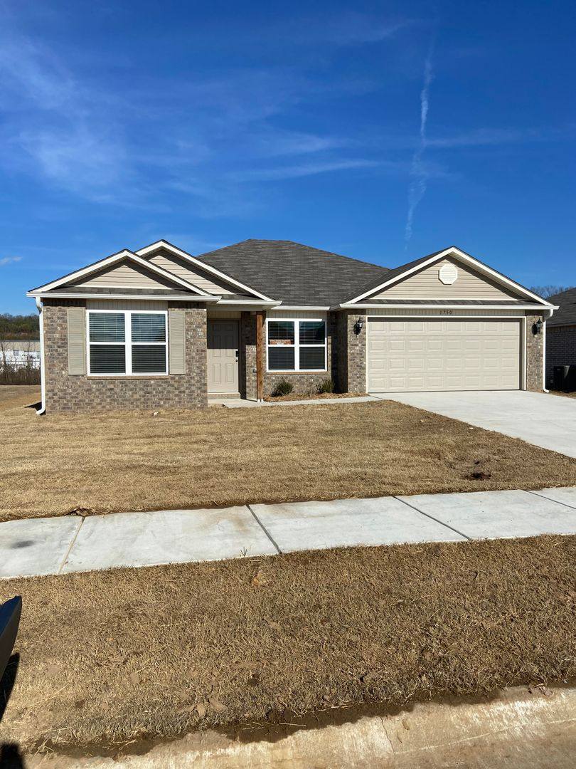 House for rent at 1750 Ryder St, Conway, AR 72032