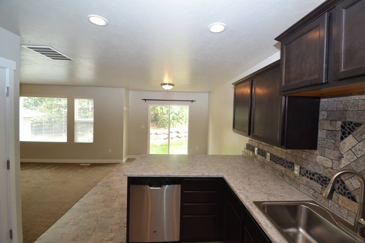 Townhouse for rent at 14291 S Side Hill Lane, Draper, UT 84020