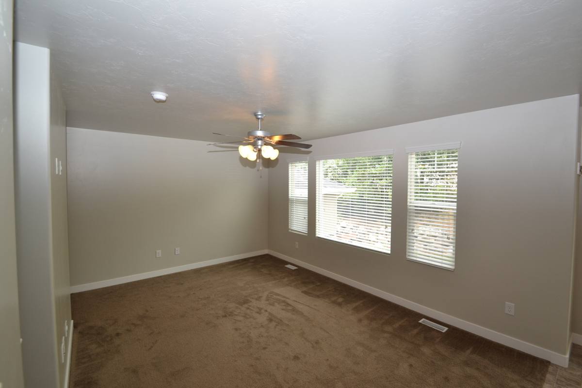 Townhouse for rent at 14291 S Side Hill Lane, Draper, UT 84020