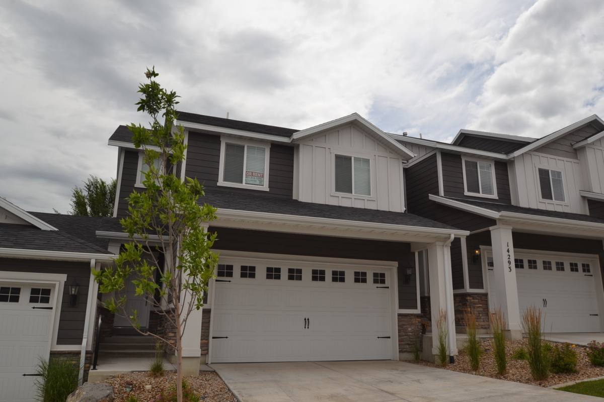 Townhouse for rent at 14291 S Side Hill Lane, Draper, UT 84020