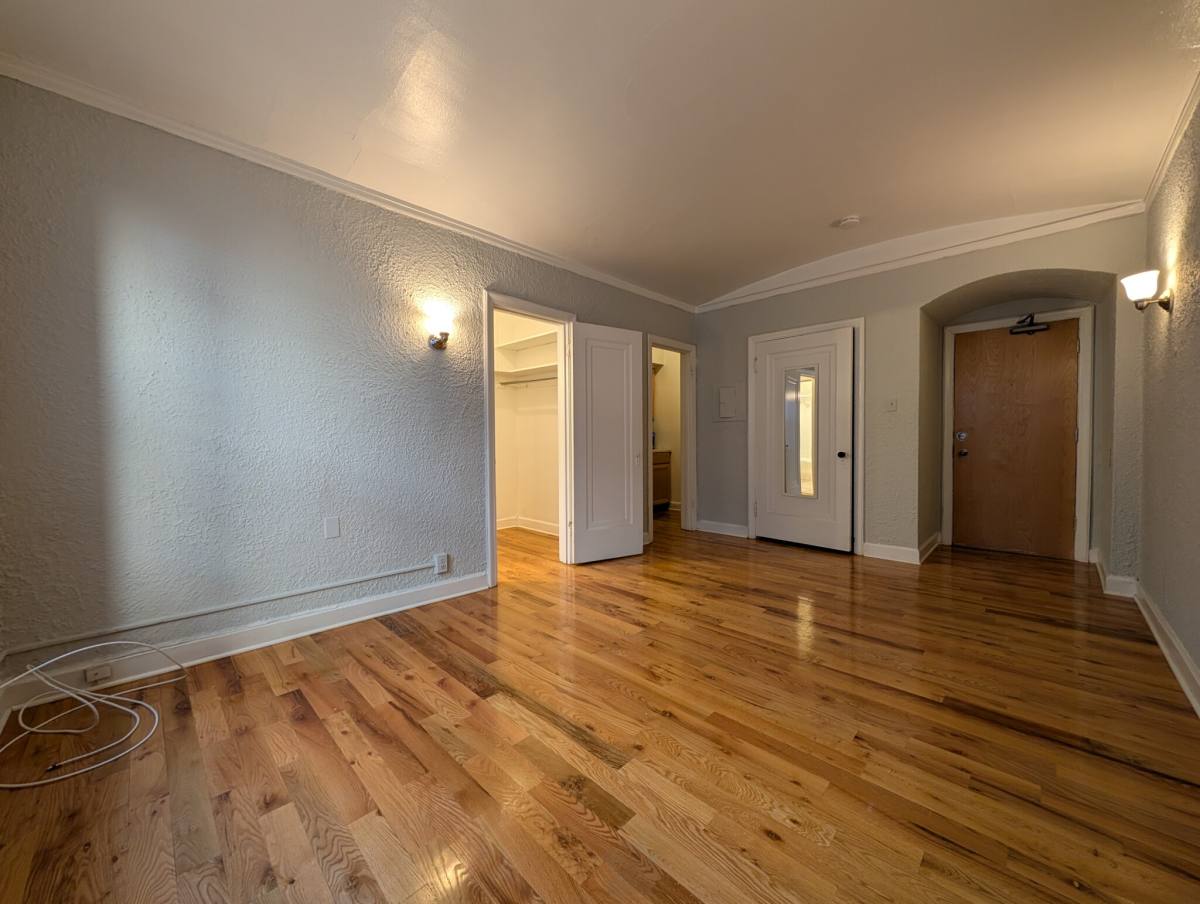 Apartment for rent at 536 W Arlington, Chicago, IL 60614